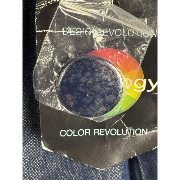 NWT Jeanology Vintage Ruffled Women's Jean Jacket With Front Button Size 14P - Picture 3 of 12